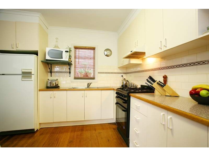 1/18 Therese Avenue, Mount Waverley VIC 3149