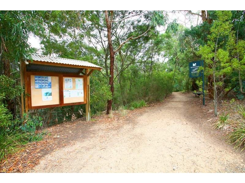 22 Bruce Street, Mount Waverley VIC 3149