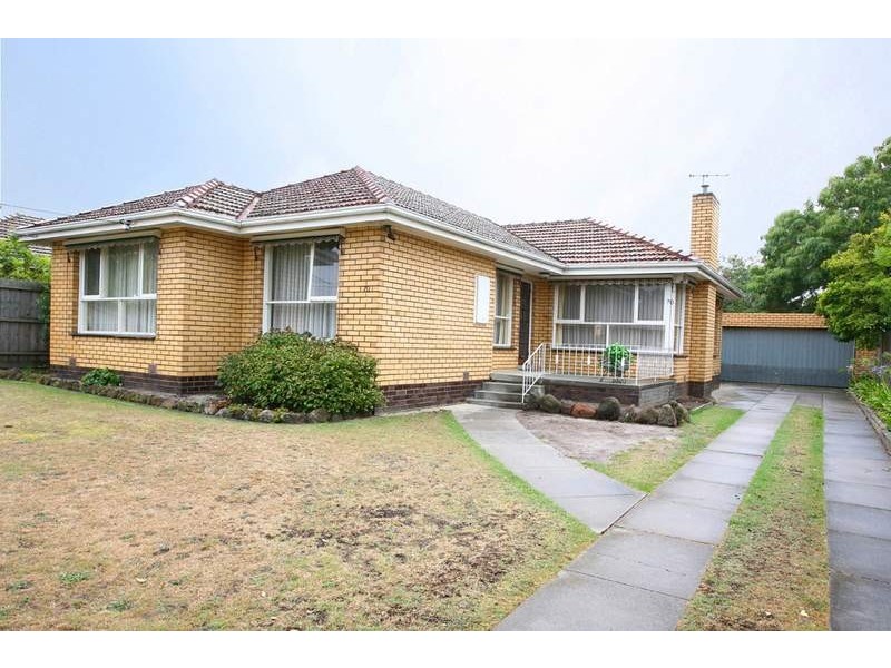 70 Delmore Crescent, Glen Waverley VIC 3150