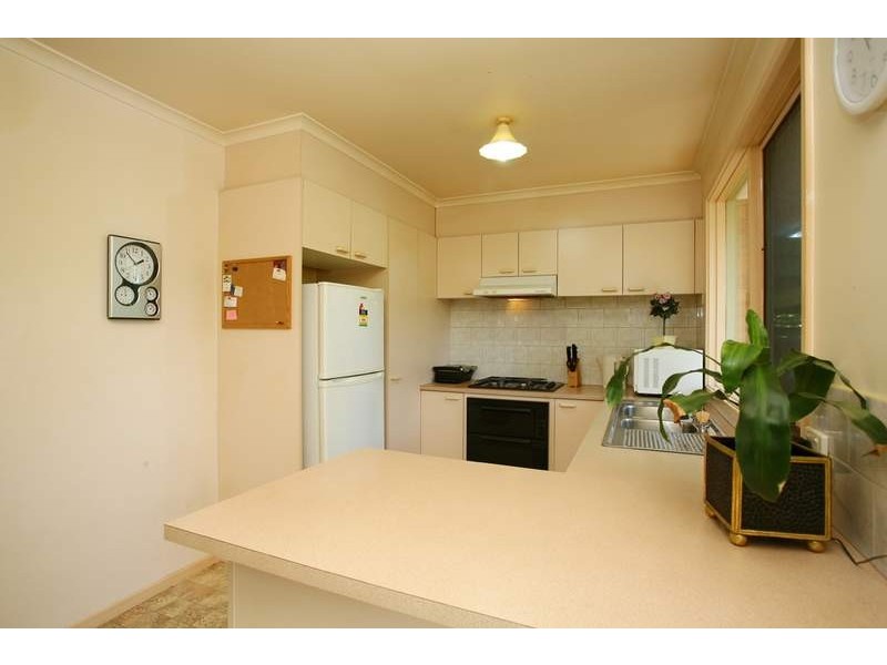 2/22 Muir Street, Mount Waverley VIC 3149