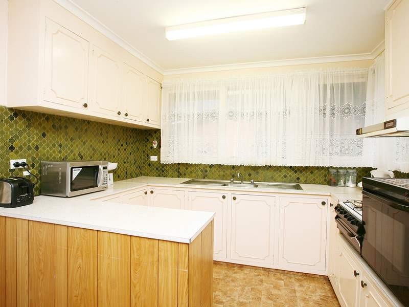 2 Iona Court, Mount Waverley VIC 3149