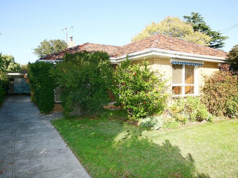 84 Hillview Avenue, Mount Waverley VIC 3149