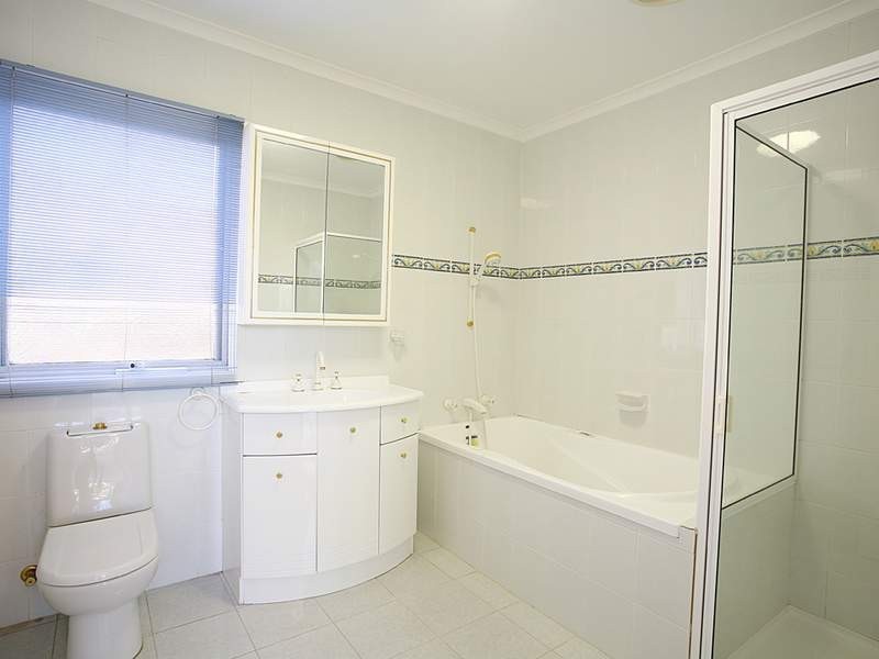 10 Aldrin Drive, Mount Waverley VIC 3149