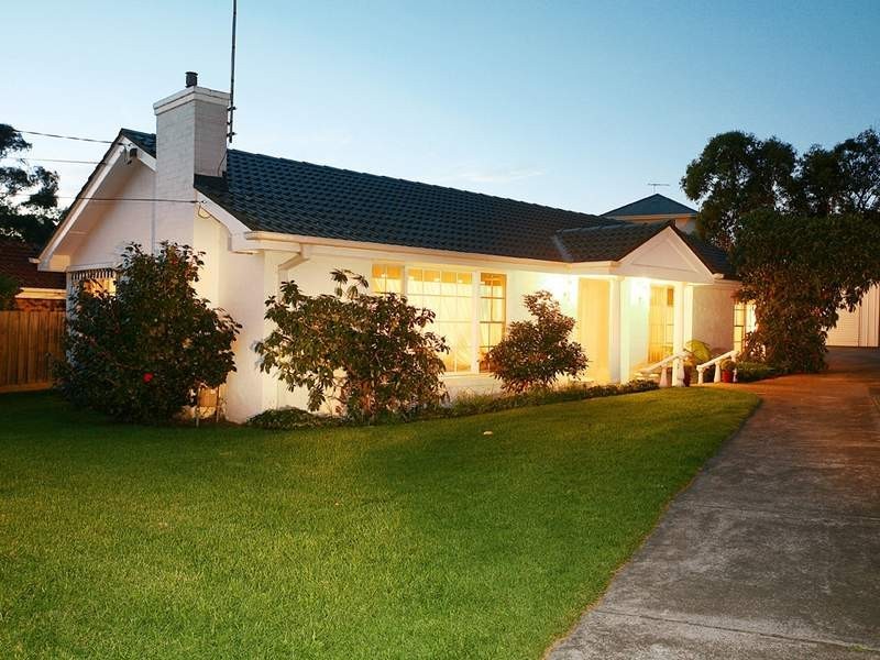 57 Arthur Street, Burwood VIC 3125