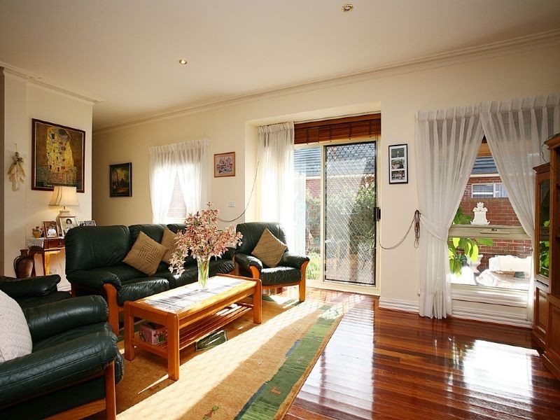 4/10 Alexander Street, Mount Waverley VIC 3149