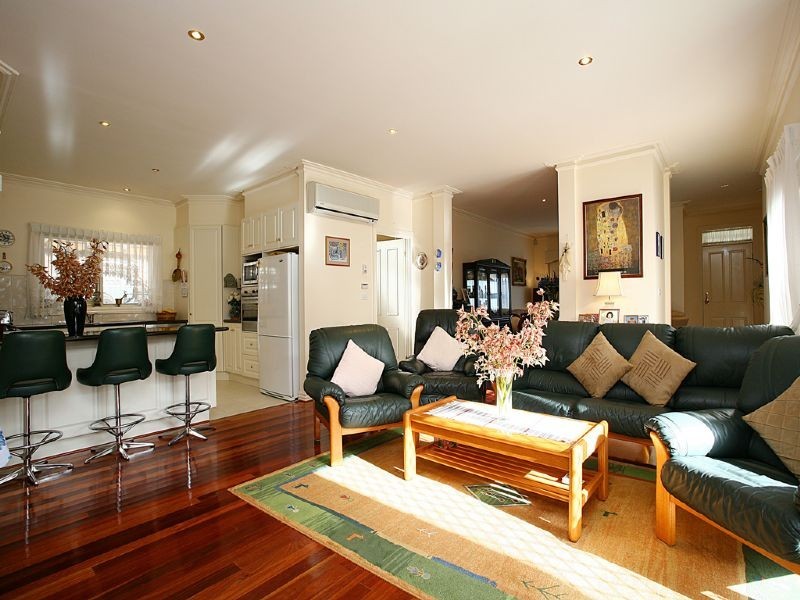 4/10 Alexander Street, Mount Waverley VIC 3149