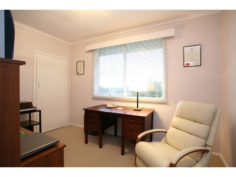 3 Brenda Avenue, Mount Waverley VIC 3149