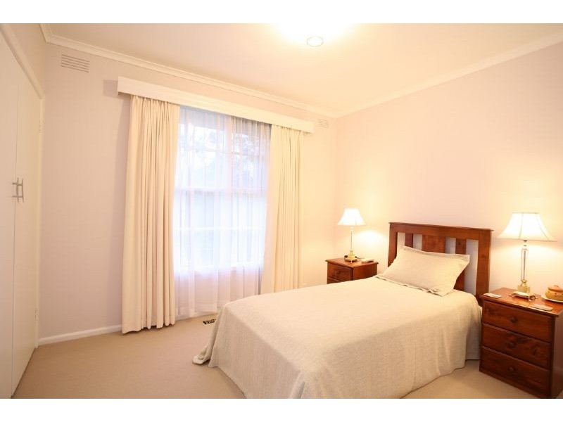 3 Brenda Avenue, Mount Waverley VIC 3149