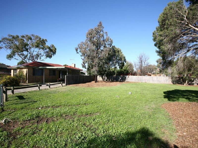 3 Berrydale Court, Notting Hill VIC 3168