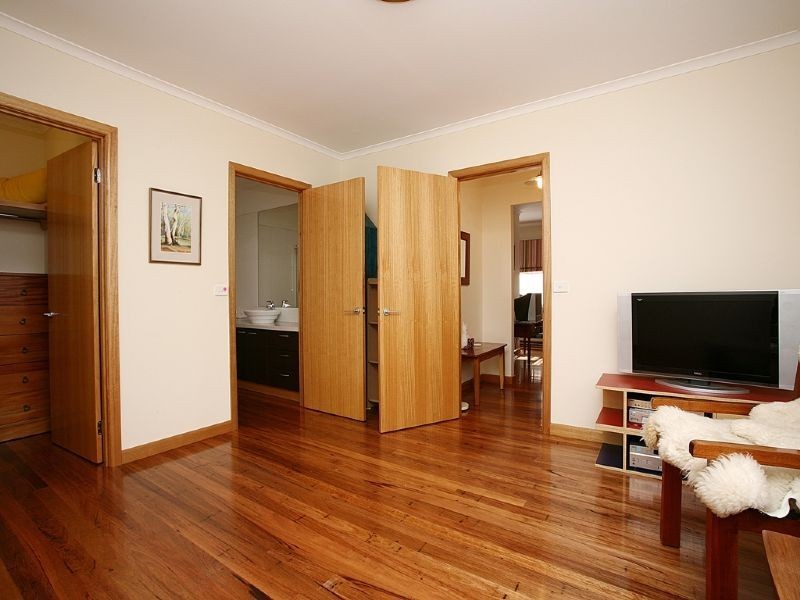 5 Vivian Street, Mount Waverley VIC 3149