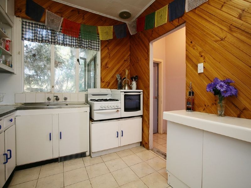 42 Power Avenue, Ashwood VIC 3147