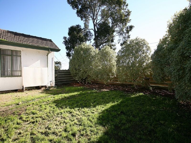 42 Power Avenue, Ashwood VIC 3147