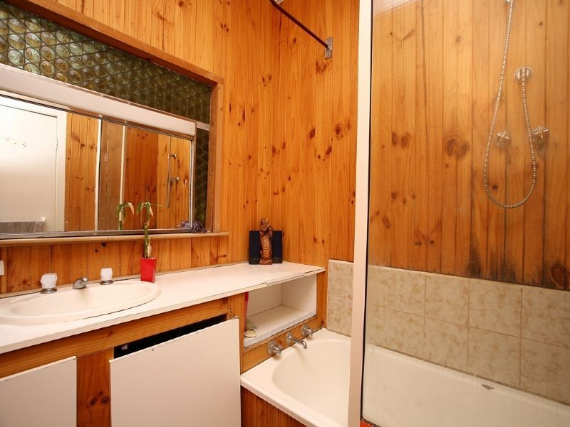 42 Power Avenue, Ashwood VIC 3147