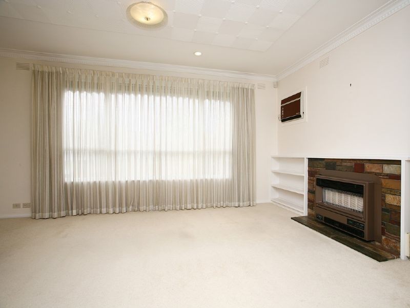 28 Bizley Street, Mount Waverley VIC 3149