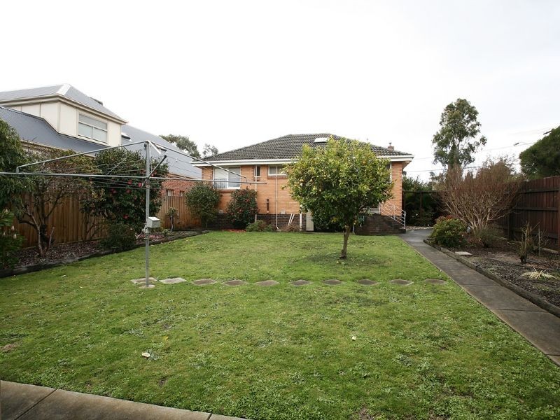 28 Bizley Street, Mount Waverley VIC 3149