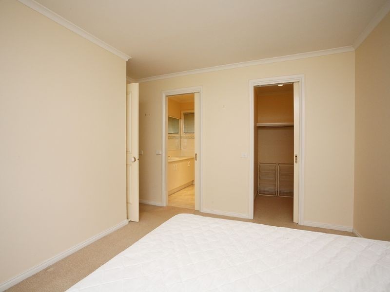 2/332 Waverley Road, Mount Waverley VIC 3149