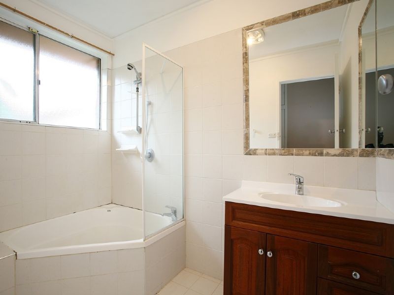 12 Akuna Street, Notting Hill VIC 3168