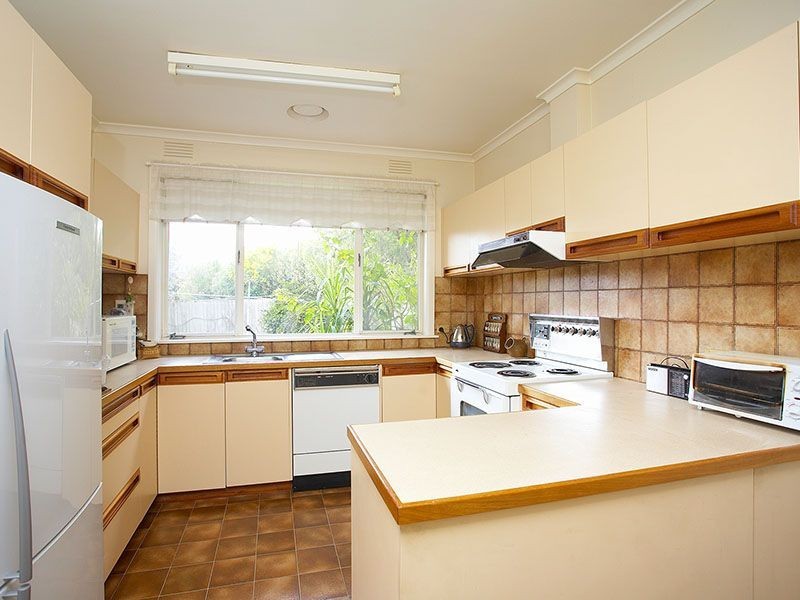 5 Lilac Court, Mount Waverley VIC 3149