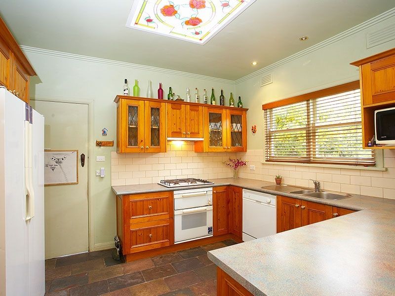 10 Princetown, Mount Waverley VIC 3149