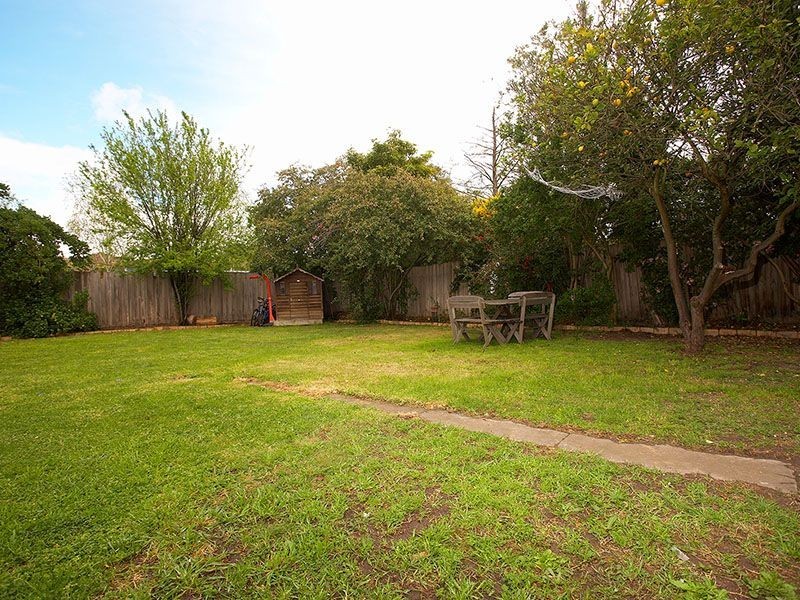 10 Princetown, Mount Waverley VIC 3149