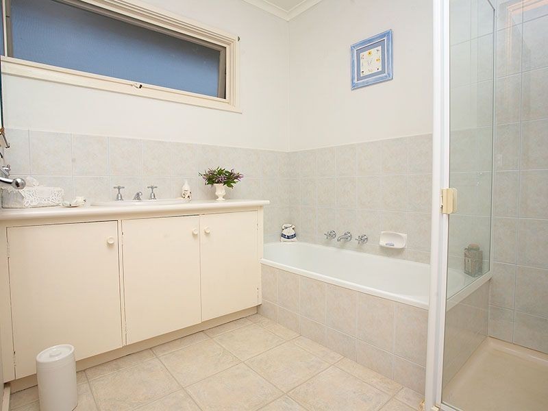 23 Oxford Street, Mount Waverley VIC 3149