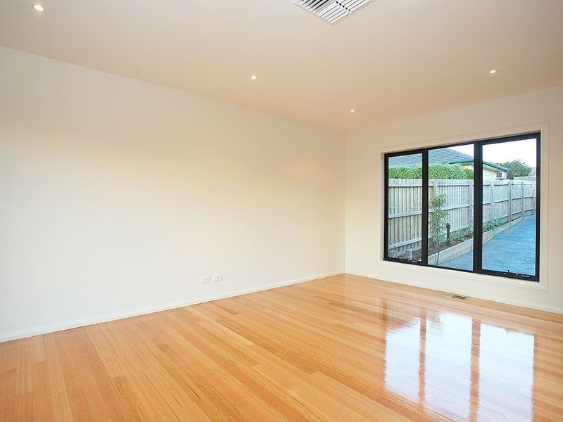 2/43 Briggs Street, Mount Waverley VIC 3149