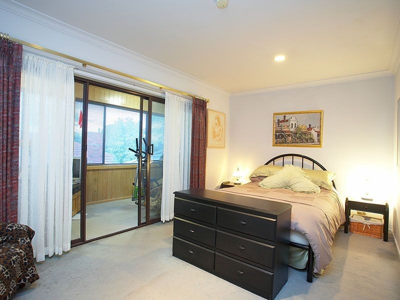 5 Damon Road, Mount Waverley VIC 3149