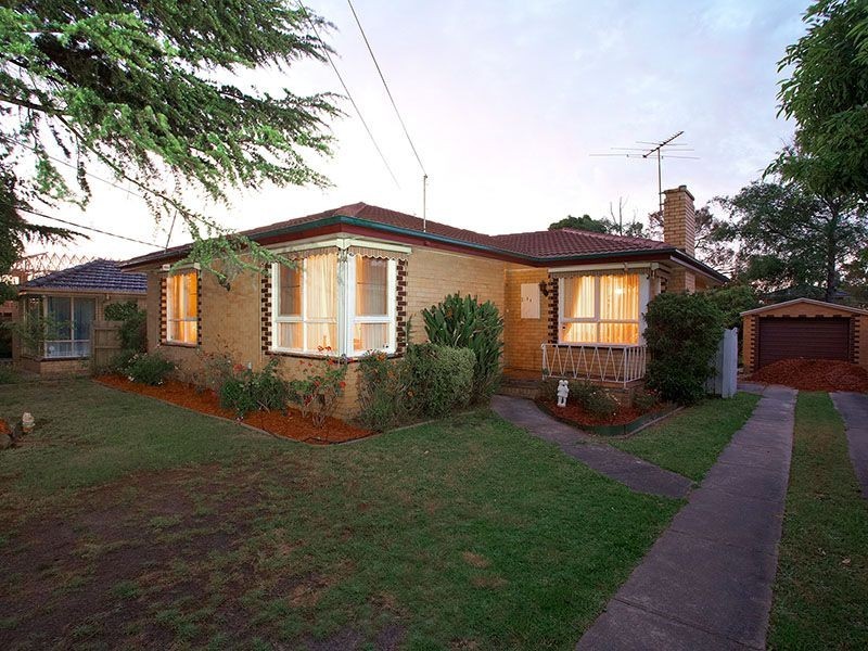 31 Biscayne Drive, Mount Waverley VIC 3149