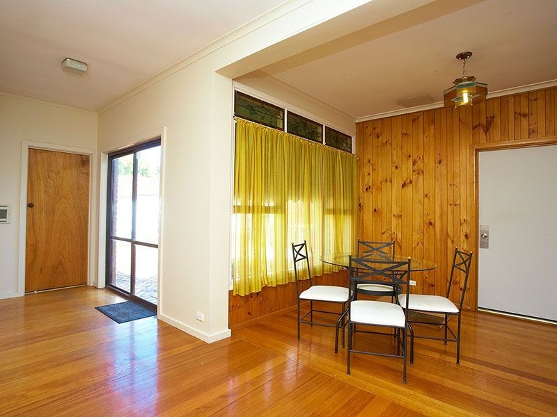 36 Koonawarra Street, Clayton VIC 3168