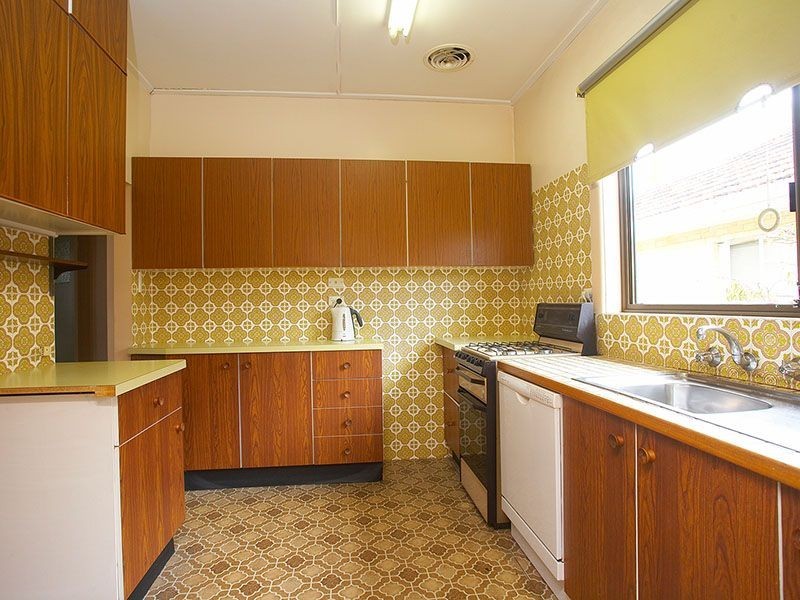 5 Seaview Crescent, Mulgrave VIC 3170