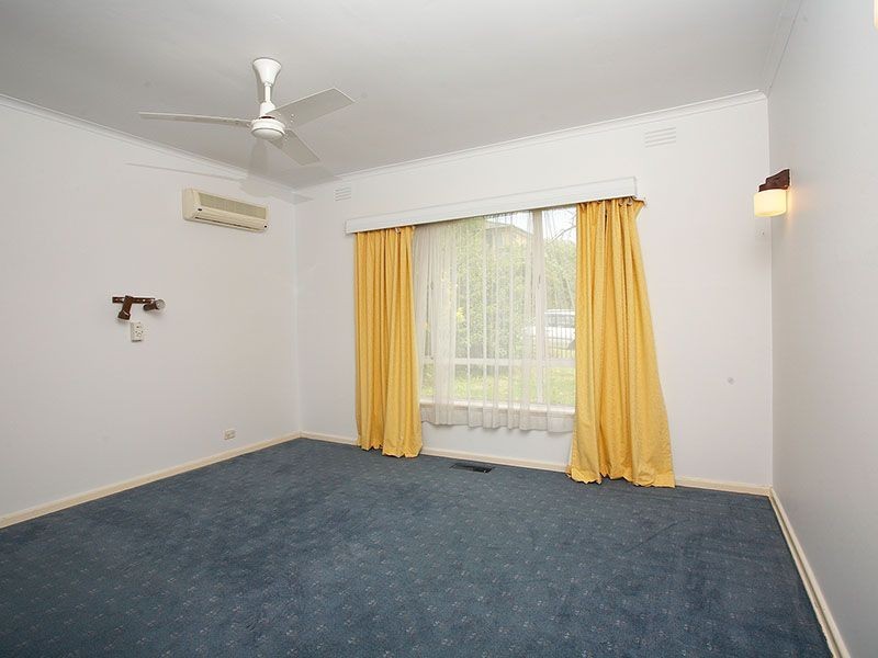 5 Leyland Road, Mount Waverley VIC 3149