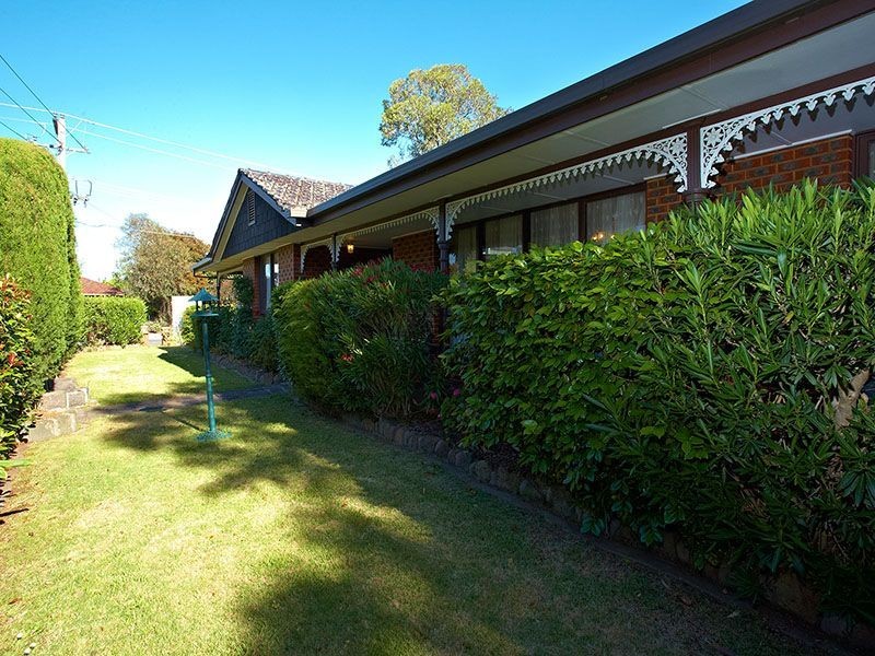45 Worthing Avenue, Burwood East VIC 3151