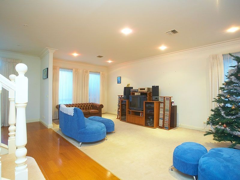 4/547 High Street Road, Mount Waverley VIC 3149