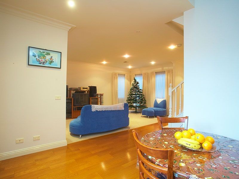 4/547 High Street Road, Mount Waverley VIC 3149