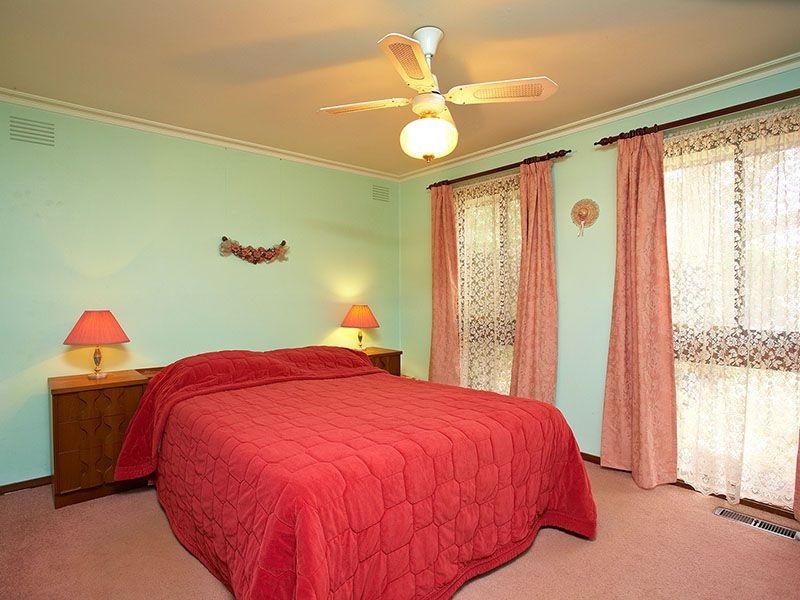 67 Therese Avenue, Mount Waverley VIC 3149