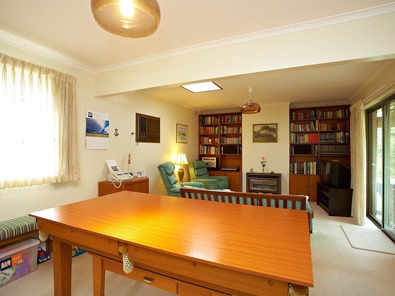 50 Banbury, Burwood East VIC 3151