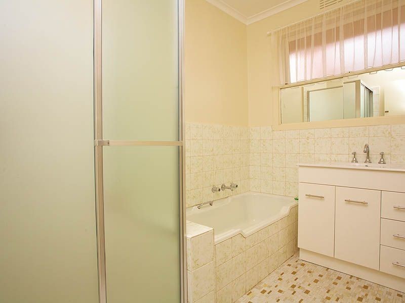 50 Banbury, Burwood East VIC 3151