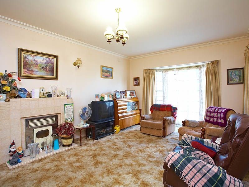 3 Oakern Street, Mount Waverley VIC 3149