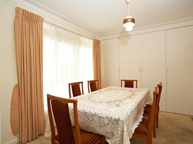 3 Merton Close, Mount Waverley VIC 3149