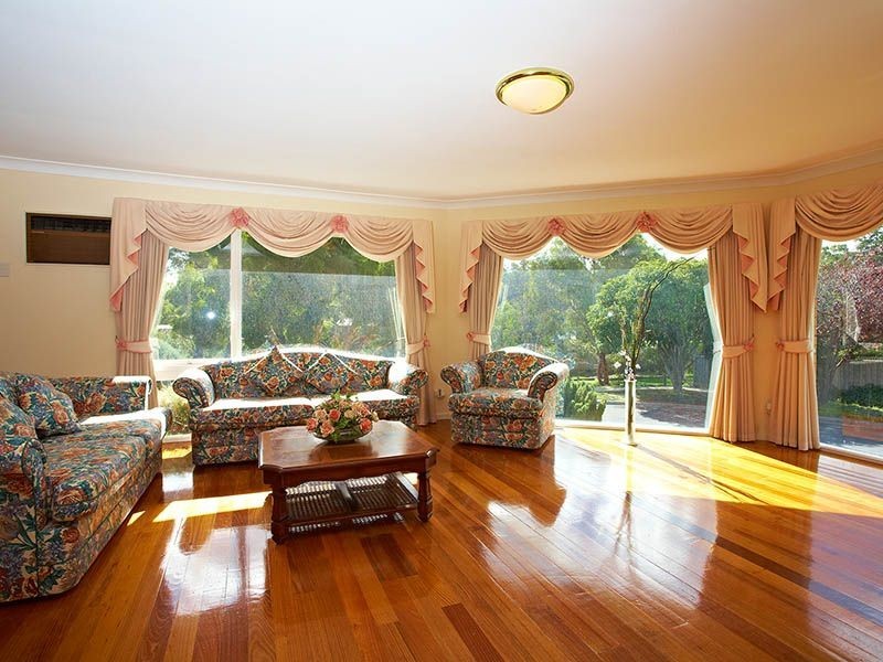 28 Sartori Street, Burwood East VIC 3151