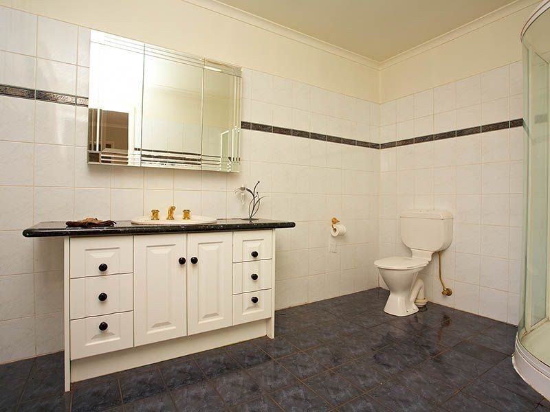 28 Sartori Street, Burwood East VIC 3151