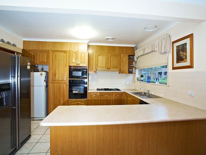 4 Hovea Court, Mount Waverley VIC 3149