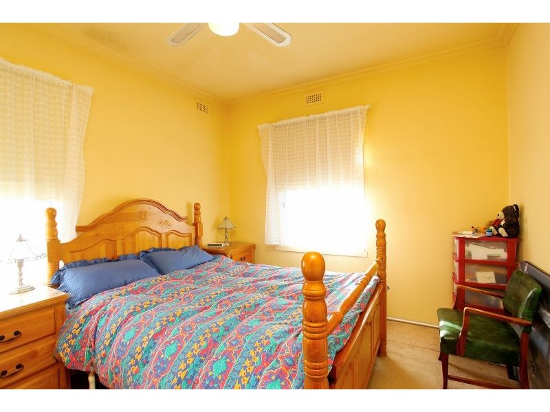 10 Woolert Street, Ashwood VIC 3147