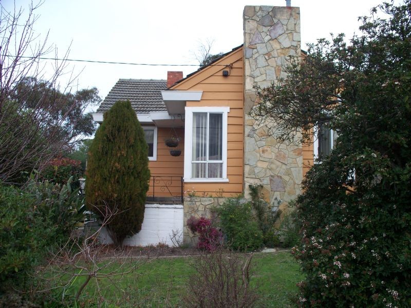 70 Price Avenue, Mount Waverley VIC 3149