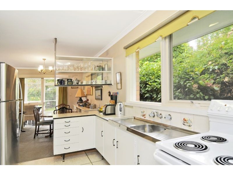 15 Cooinda Court, Burwood East VIC 3151