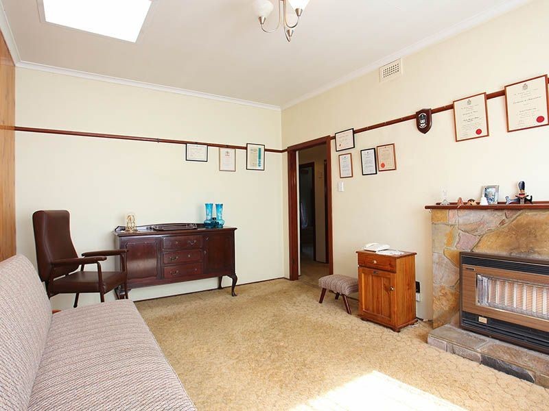 74 Parer Street, Burwood VIC 3125