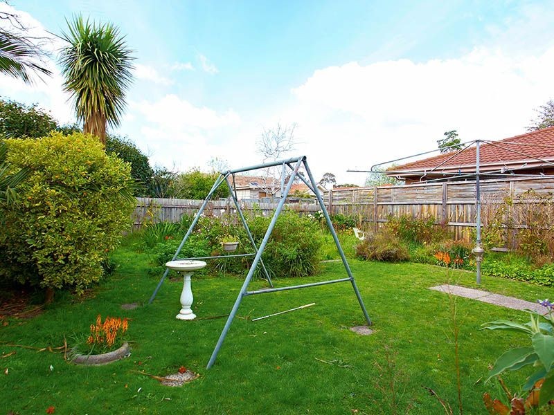 74 Parer Street, Burwood VIC 3125