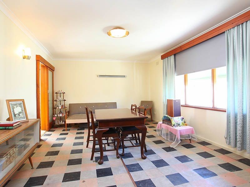 74 Parer Street, Burwood VIC 3125