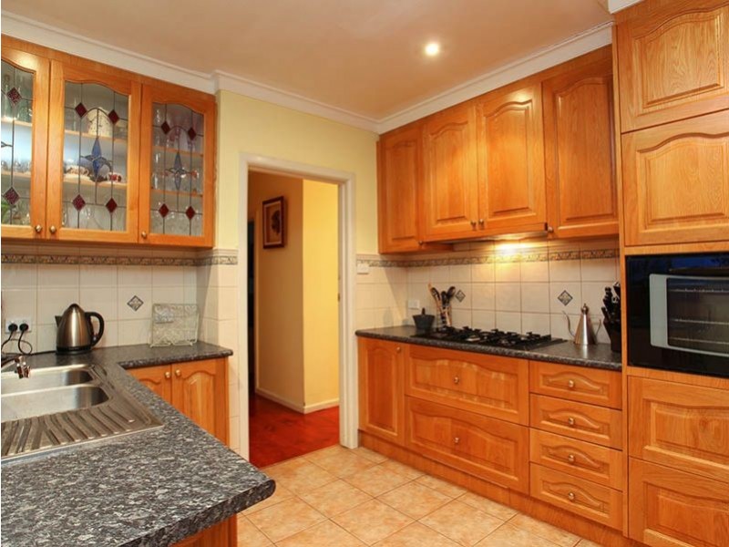 25 Leyland Road, Mount Waverley VIC 3149