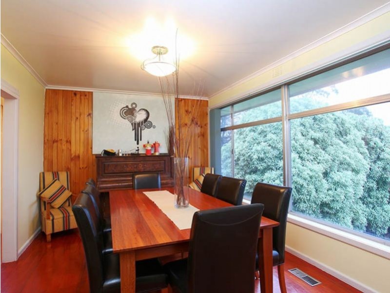 25 Leyland Road, Mount Waverley VIC 3149